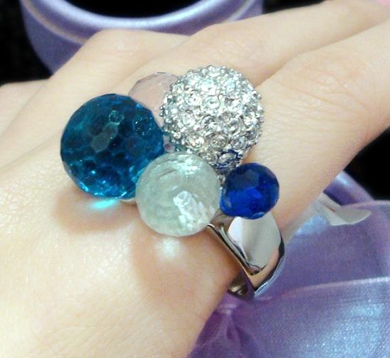 LUXURY SKY BLUE SWAROVSKI CRYSTALS COCKTAIL RING